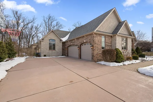 $1,295,000 | 1089 George Ade Court, Crown Point, IN 46307