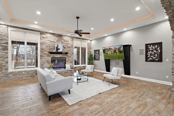 $1,295,000 | 1089 George Ade Court, Crown Point, IN 46307