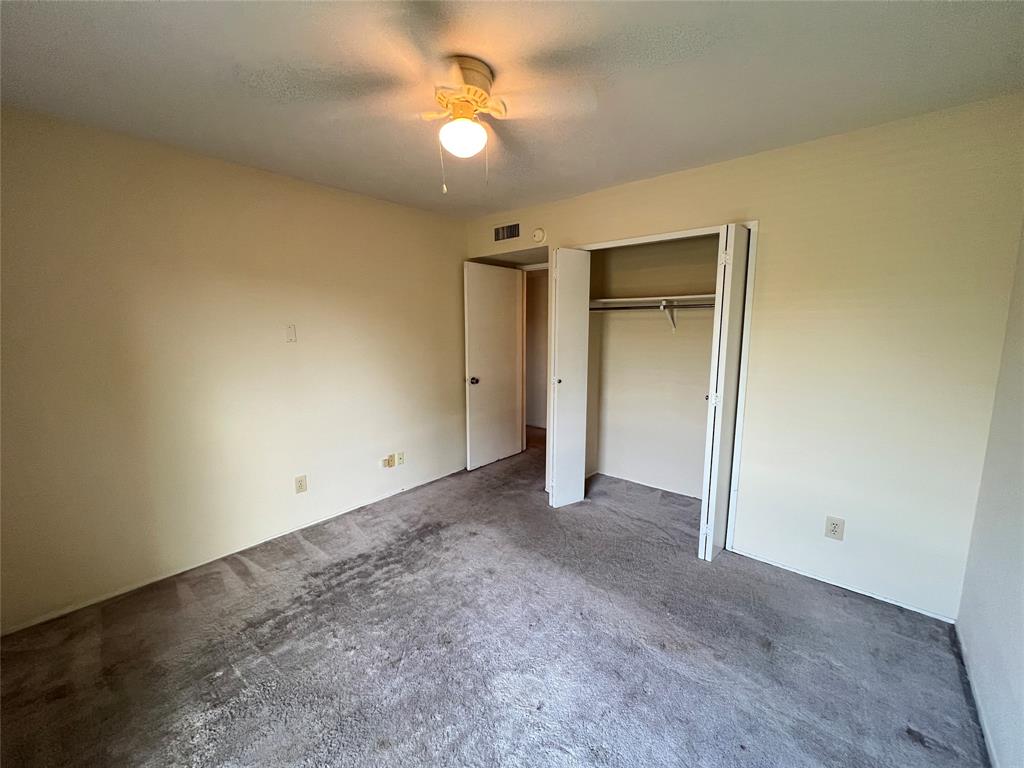 2107 Victoria Road Carrollton, TX 75007 - Photo 36 of 39
