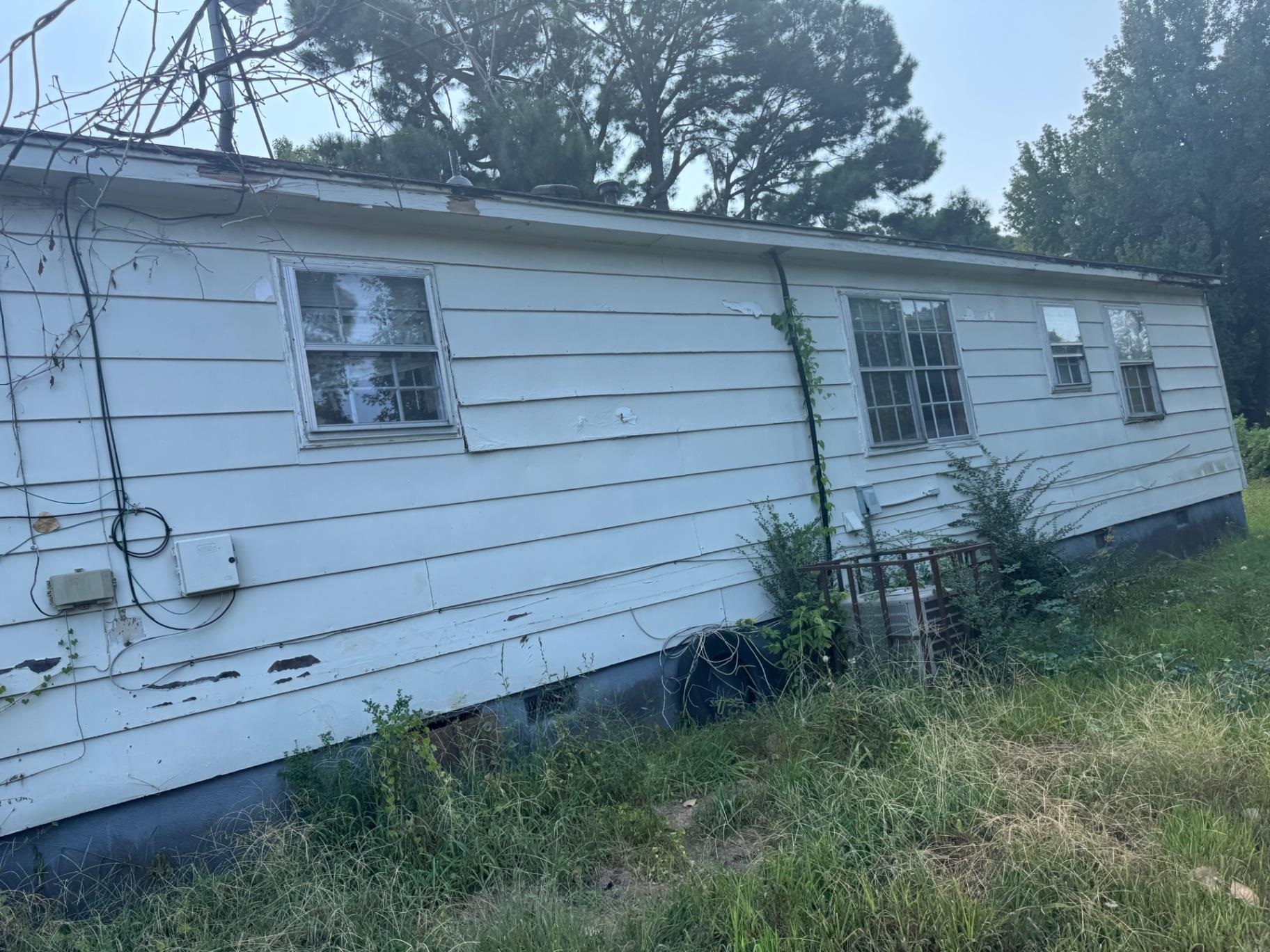 4975 Tulane Road Memphis, TN 38109 - Photo 6 of 6 Gallery Image 6