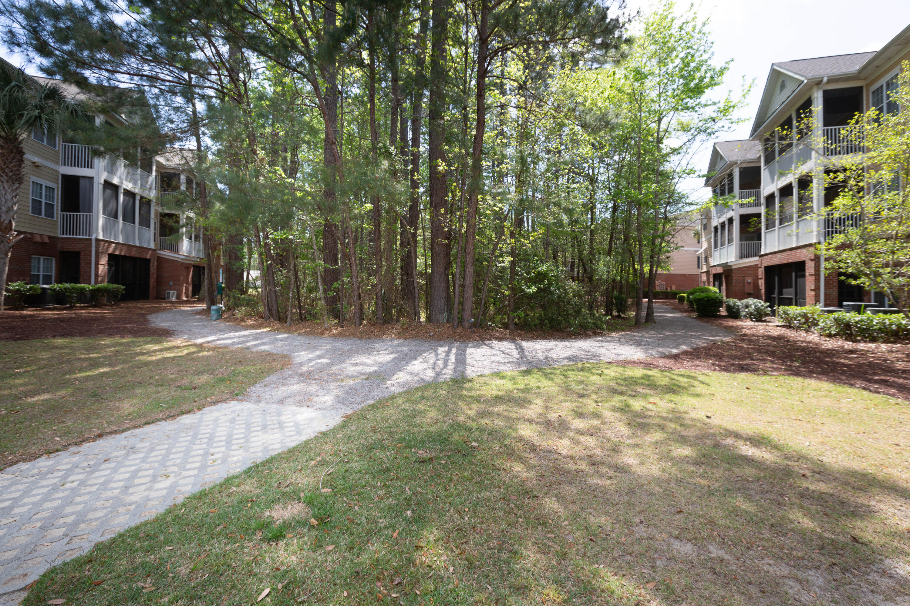 1307 Basildon Road Mount Pleasant, SC 29466 - Photo 36 of 50