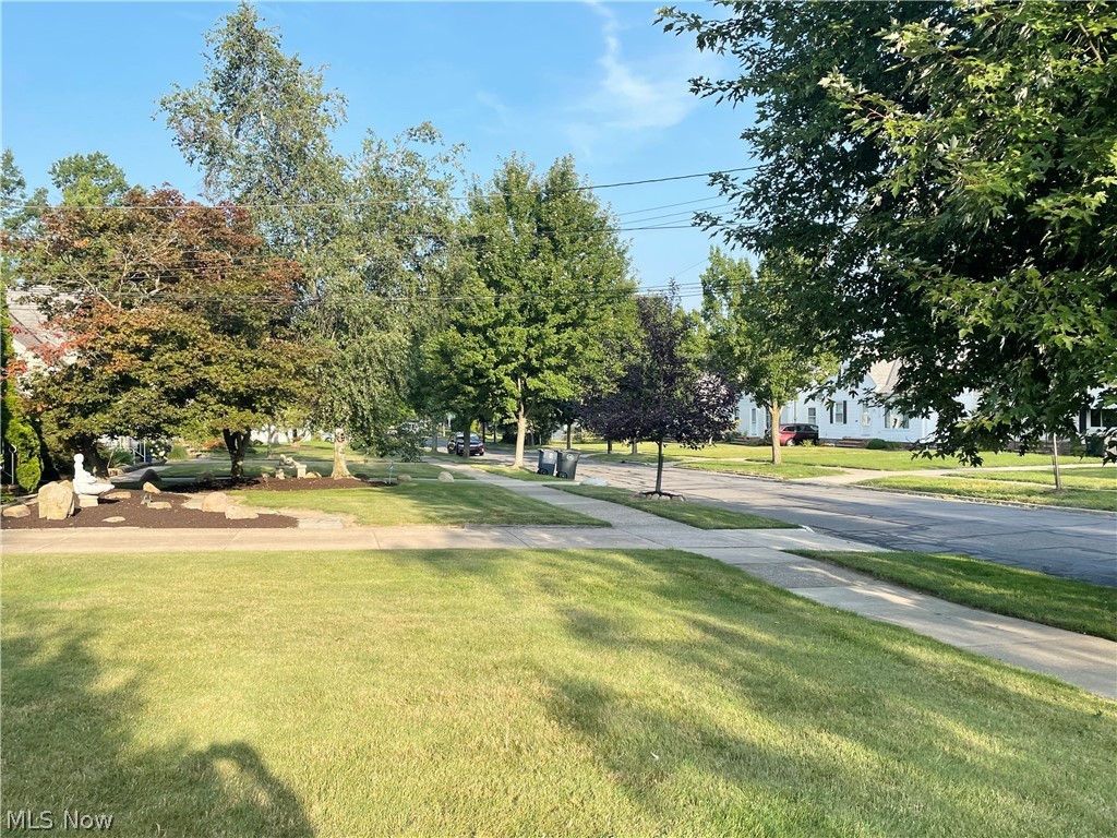 5528 Huron Road Lyndhurst, OH 44124 - Photo 26 of 26 Street View