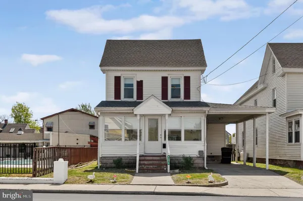 $362,500 | 4214 Main Street, Chincoteague Island, VA 23336