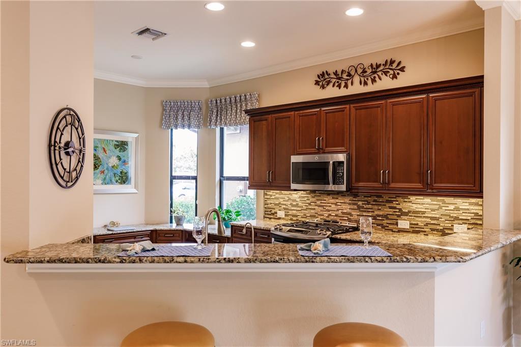 6640 Roma Way Naples, FL 34113 - Photo 13 of 35 Gallery Image 13