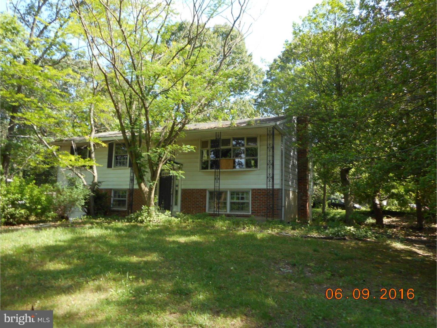 426 Angelow Road Berlin, NJ 08009 - Photo 2 of 17 Gallery Image 2