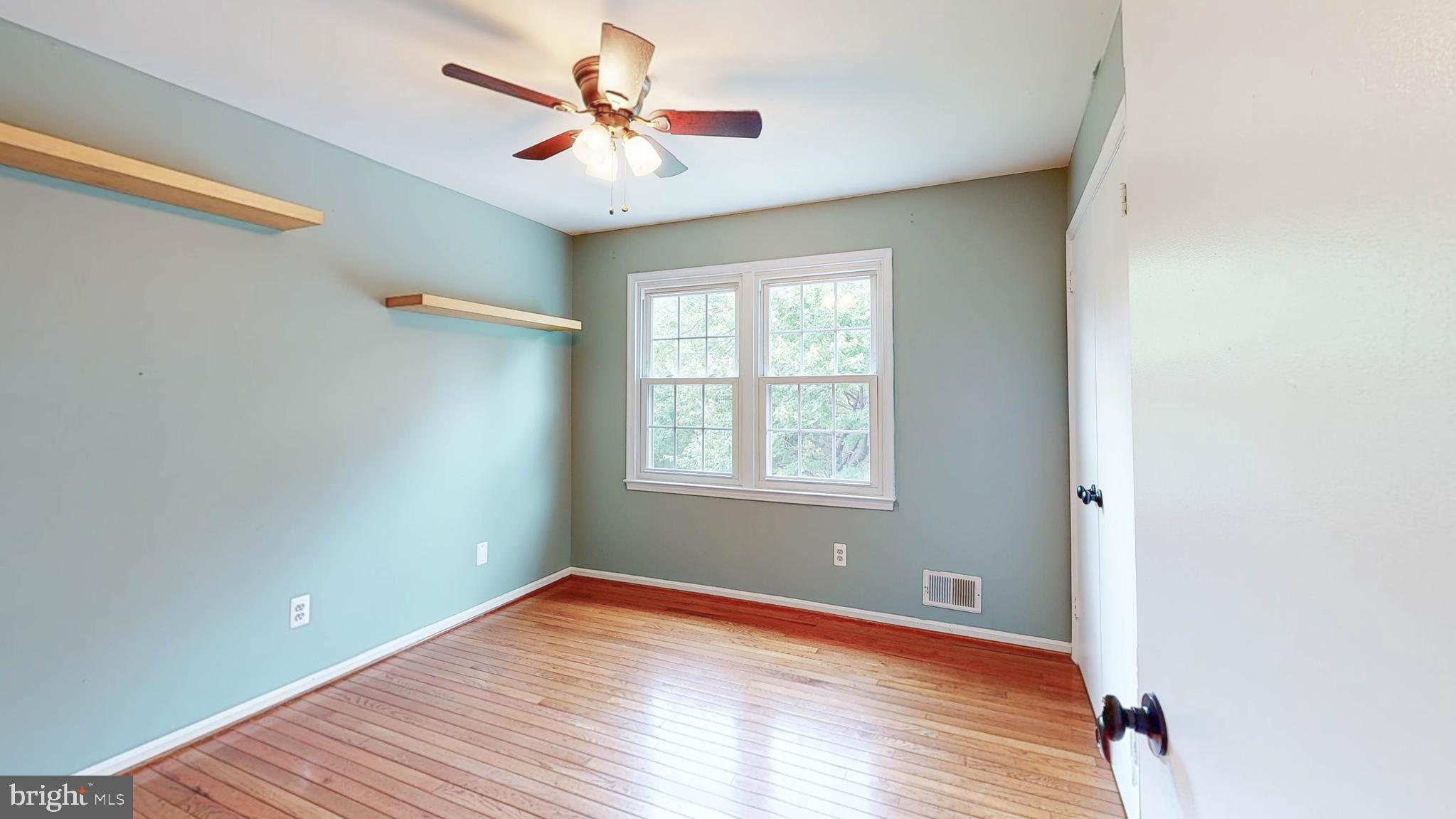 23 Thorburn Road Gaithersburg, MD 20878 - Photo 50 of 79 Gallery Image 50