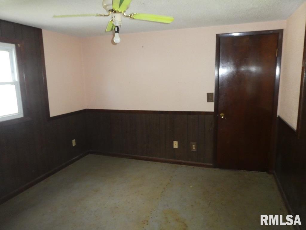 1001 Rutledge Street Pawnee, IL 62558 - Photo 16 of 19