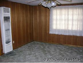 22313 Weber Road Illiopolis, IL 62539 - Photo 4 of 9