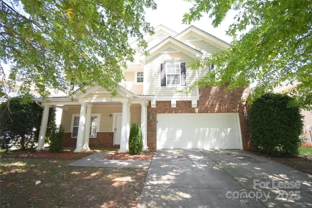 $2,600 | 6728 Evanton Loch Road, Charlotte, NC 28278