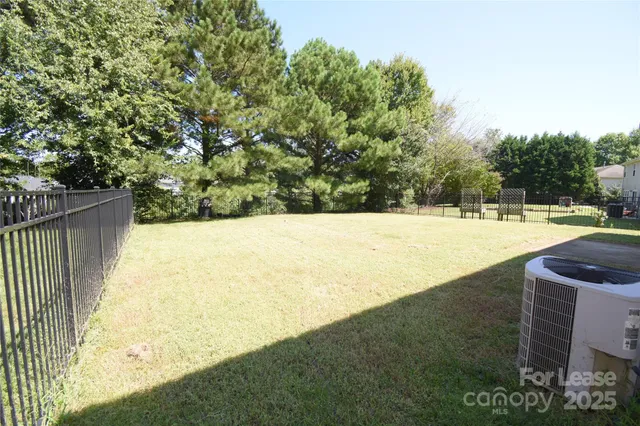 $2,600 | 6728 Evanton Loch Road, Charlotte, NC 28278