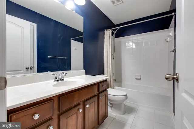 $3,200 | 7926 Silver Oak Road, Hanover, MD 21076