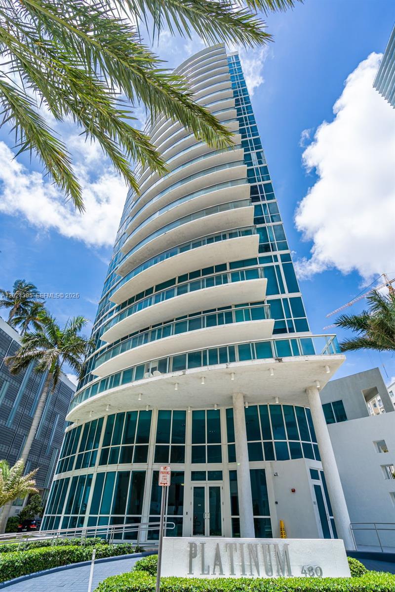 480 Northeast 30th Street, Unit 1703 Miami, FL 33137 - Photo 33 of 35