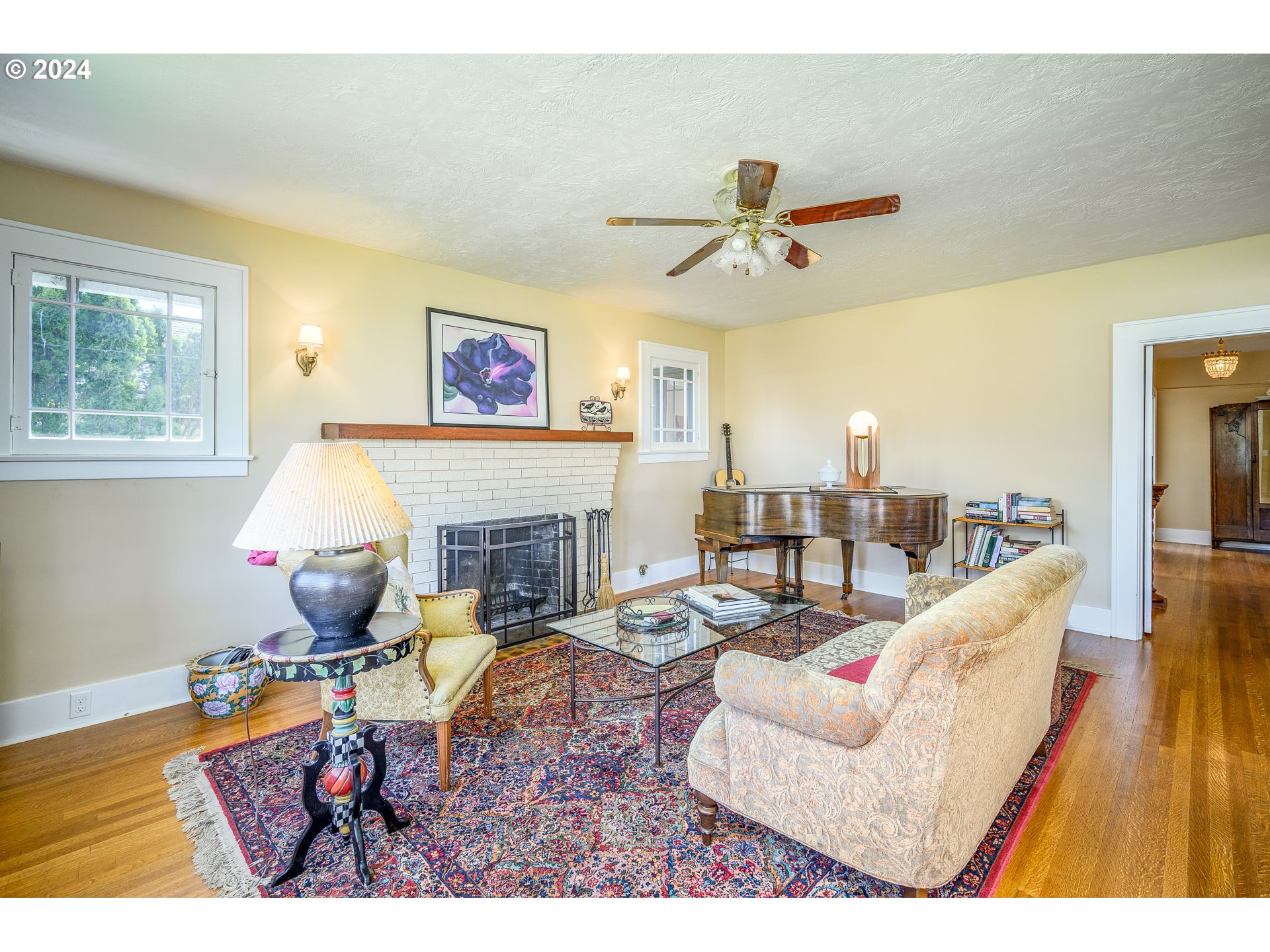 287 Southwest Court Street Dallas, OR 97338 - Photo 6 of 42 Gallery Image 6