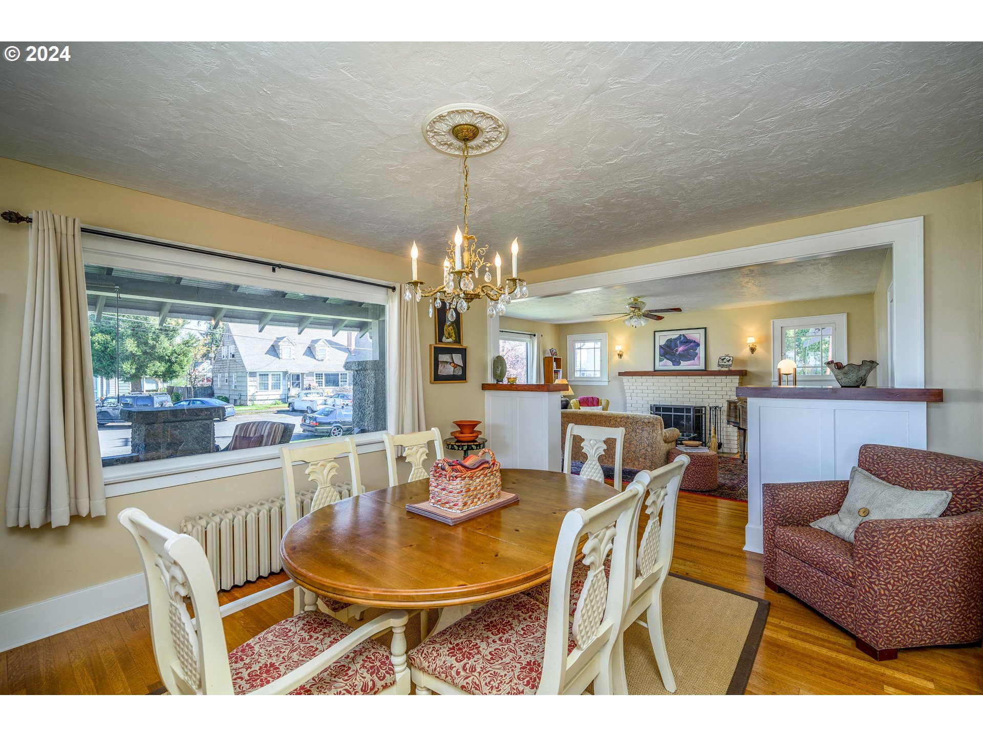 287 Southwest Court Street Dallas, OR 97338 - Photo 10 of 42 Gallery Image 10