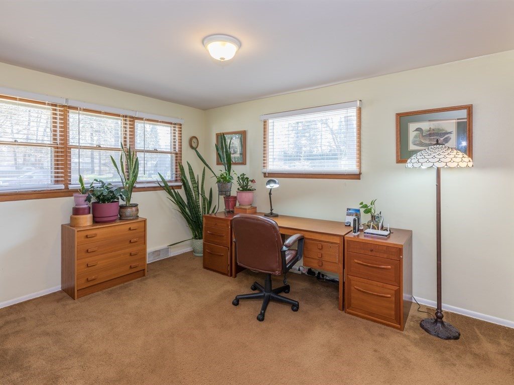 1614 South Virginia Road Spokane Valley, WA 99216 - Photo 15 of 20