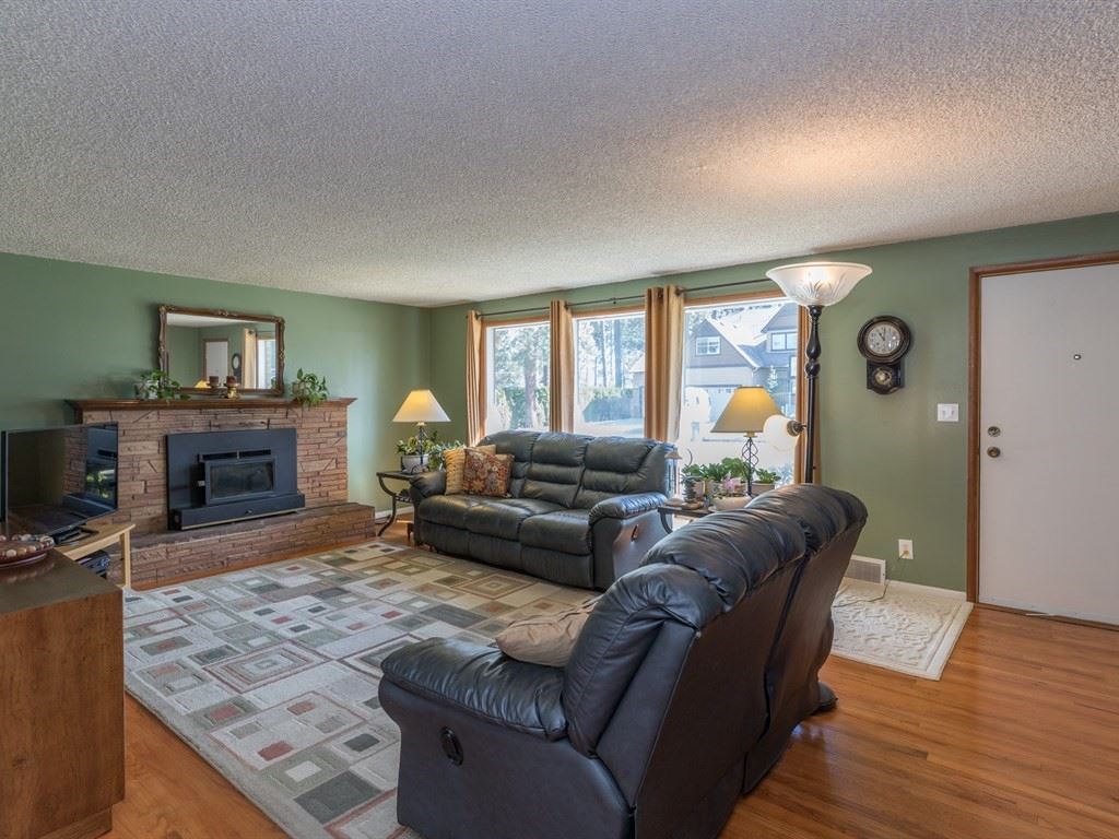 1614 South Virginia Road Spokane Valley, WA 99216 - Photo 5 of 20