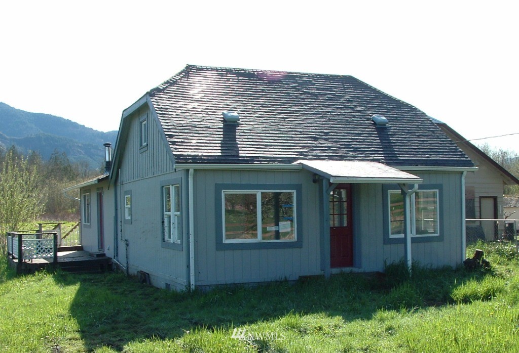128 Temple Road Morton, WA 98356 - Photo 1 of 5 Gallery Image 1