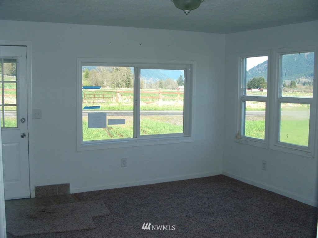 128 Temple Road Morton, WA 98356 - Photo 2 of 5 Gallery Image 2