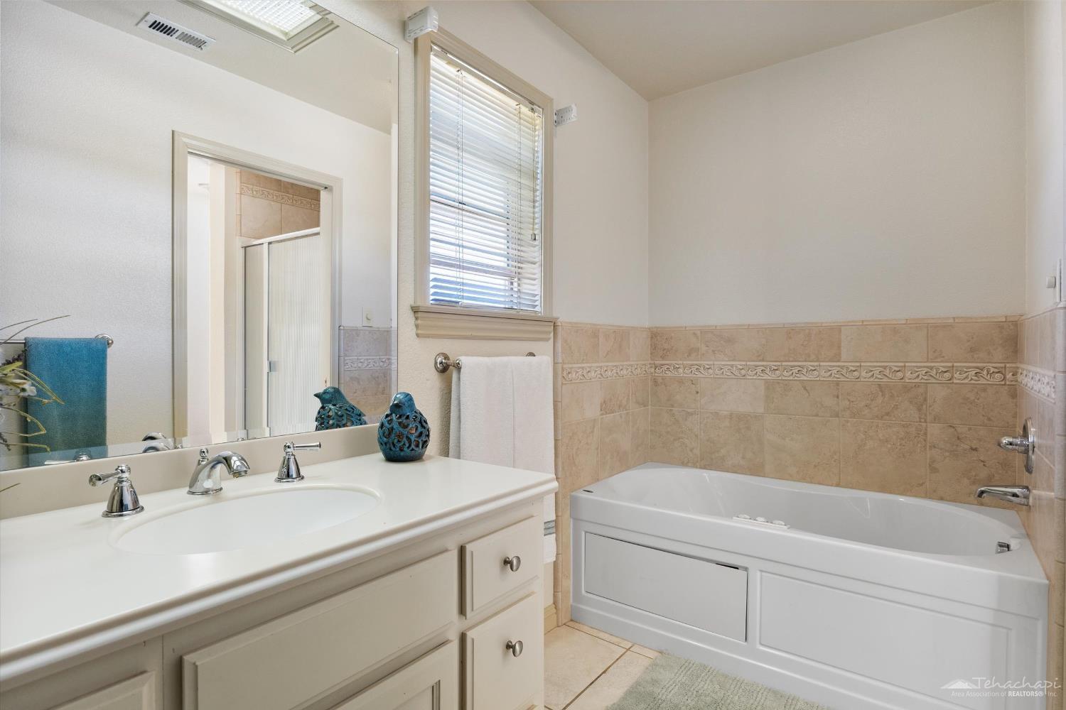 29640 South Lower Valley Road Tehachapi, CA 93561 - Photo 26 of 76 Gallery Image 26