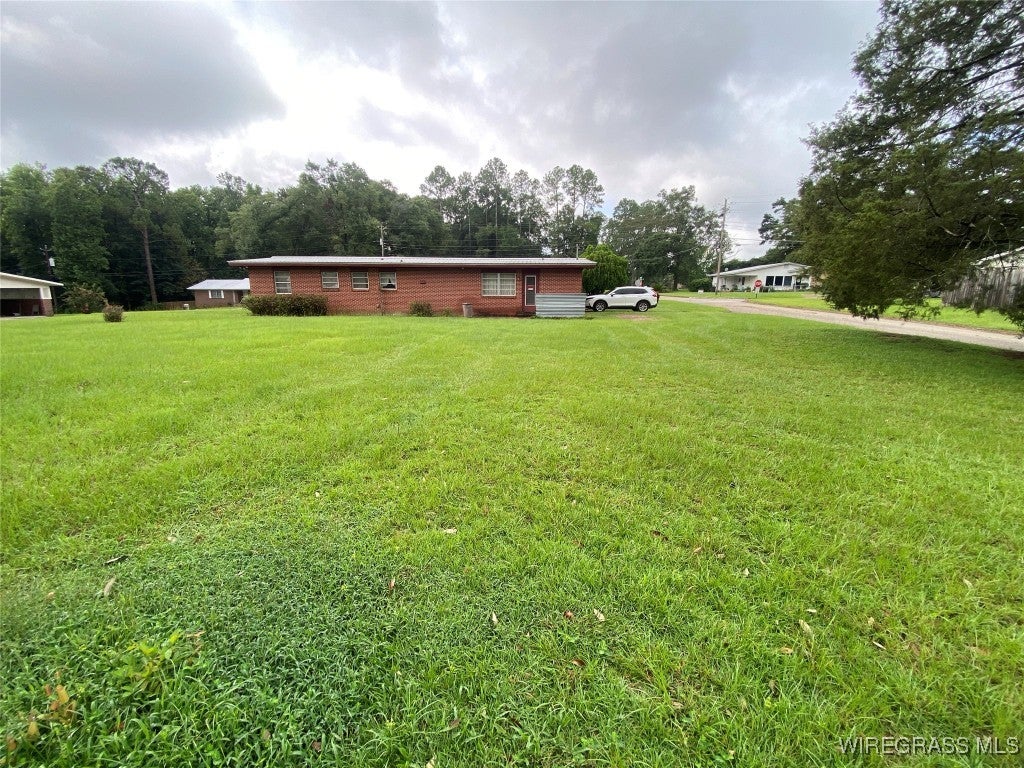 504 West Spring Avenue Geneva, AL 36340 - Photo 14 of 18 Gallery Image 14