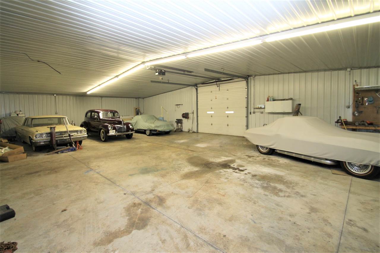 8502 Burr Oak Road Roscoe, IL 61073 - Photo 10 of 14