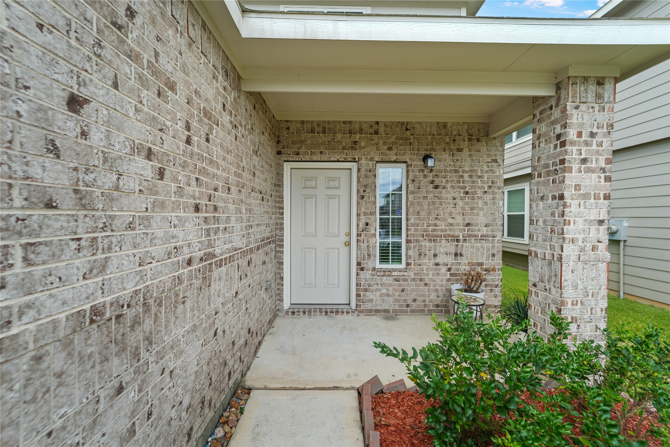 23659 Goodfellow Drive Spring, TX 77373 - Photo 2 of 25 a view of entrance