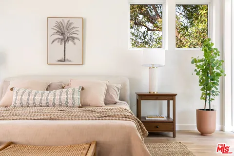 $1,699,000 | 2267 Duane Street, Unit 3, Los Angeles, CA 90039