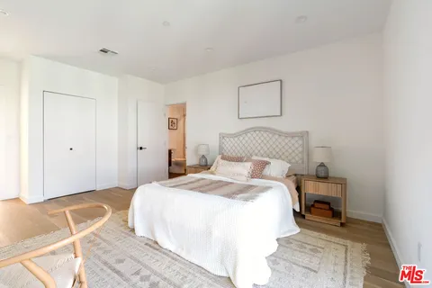 $1,699,000 | 2267 Duane Street, Unit 3, Los Angeles, CA 90039