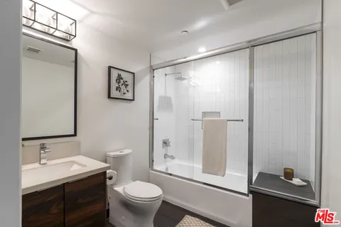 $1,699,000 | 2267 Duane Street, Unit 3, Los Angeles, CA 90039