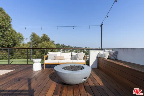 $1,699,000 | 2267 Duane Street, Unit 3, Los Angeles, CA 90039