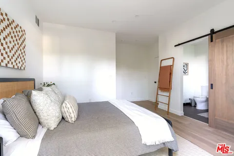$1,699,000 | 2267 Duane Street, Unit 3, Los Angeles, CA 90039