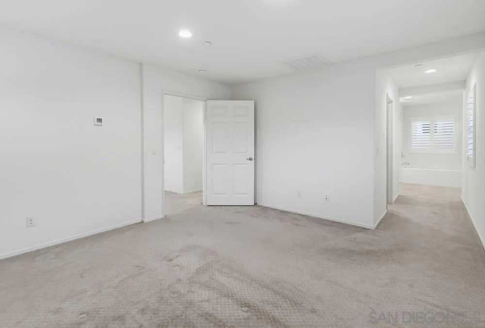 35309 Kinsky Way Fallbrook, CA 92028 - Photo 24 of 62 Primary Bedroom