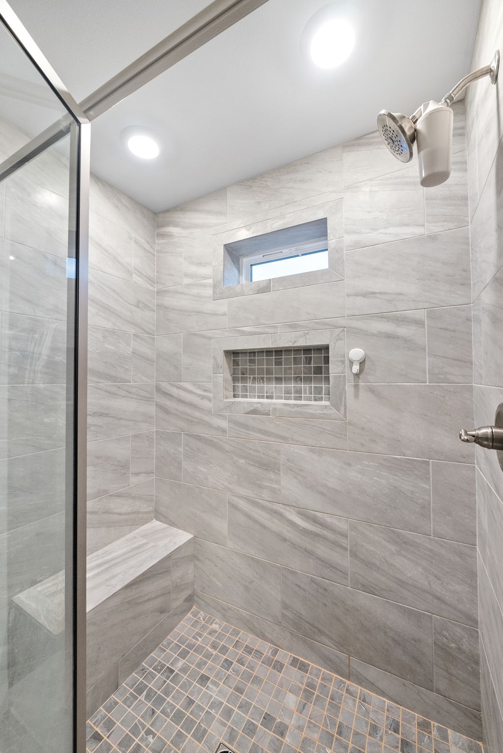206 Clark Road Clarksville, TN 37042 - Photo 24 of 37 a bathroom with a shower