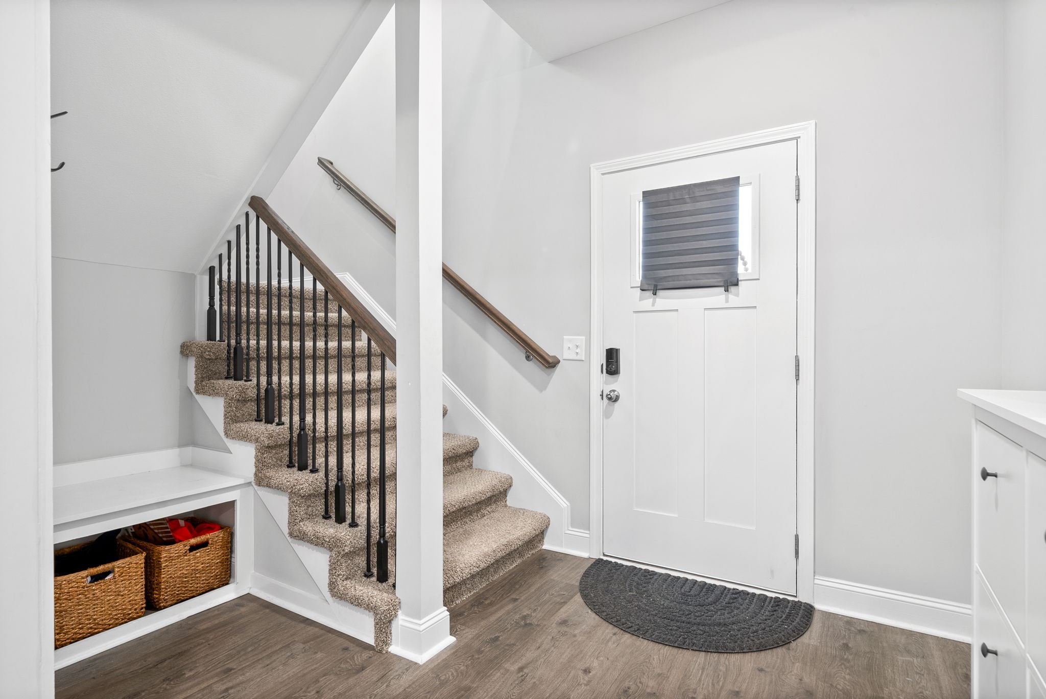206 Clark Road Clarksville, TN 37042 - Photo 6 of 37 a view of entryway and hall with wooden floor