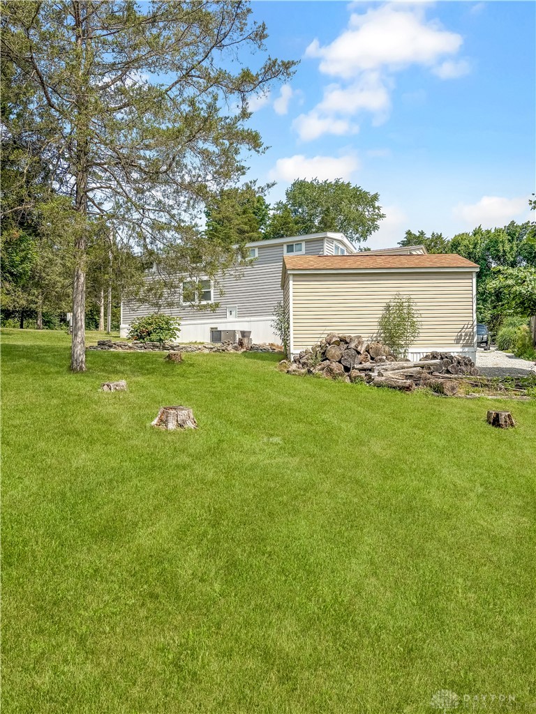 2557 St Road Liberty, IN 47353 - Photo 28 of 33