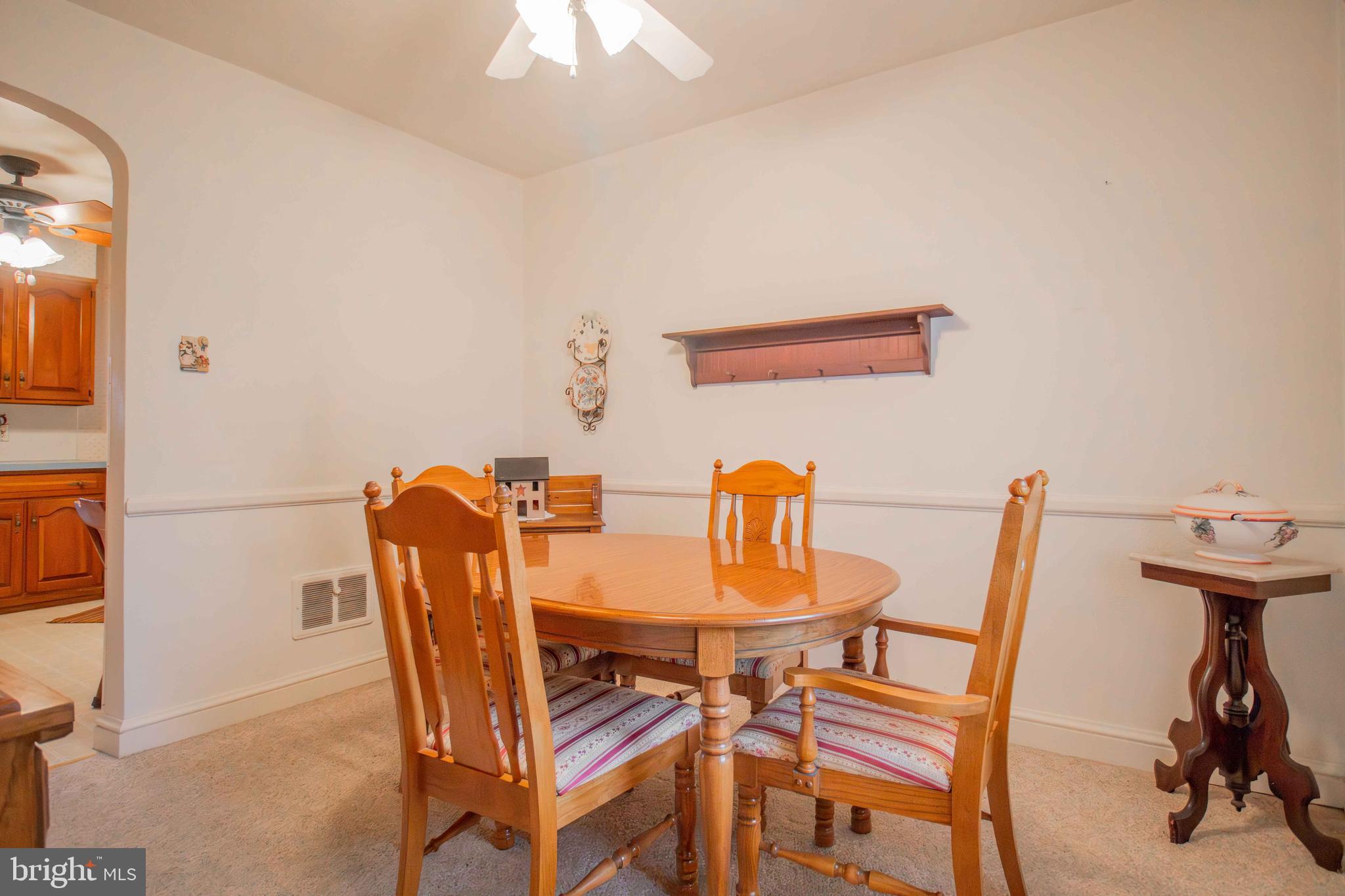9 Ridgeway Drive York, PA 17404 - Photo 11 of 45 Gallery Image 11