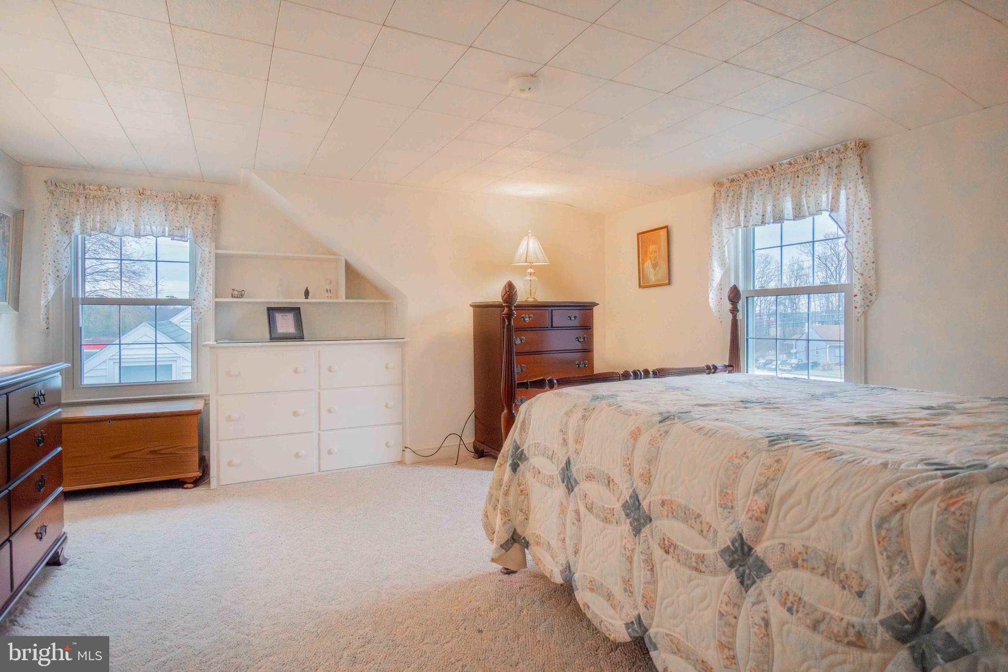 9 Ridgeway Drive York, PA 17404 - Photo 17 of 45 Gallery Image 17