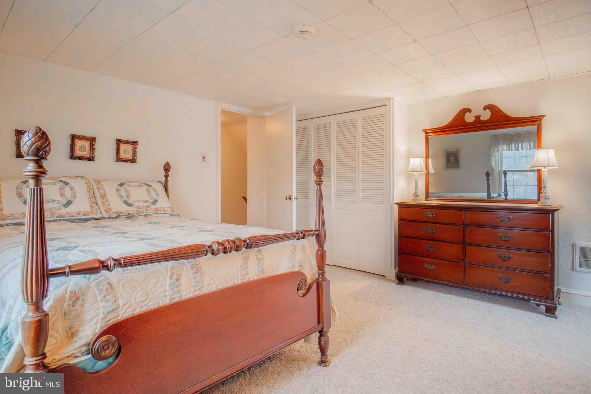 9 Ridgeway Drive York, PA 17404 - Photo 19 of 45 Gallery Image 19