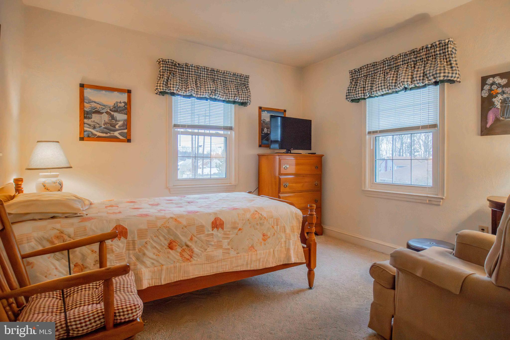 9 Ridgeway Drive York, PA 17404 - Photo 23 of 45 Gallery Image 23