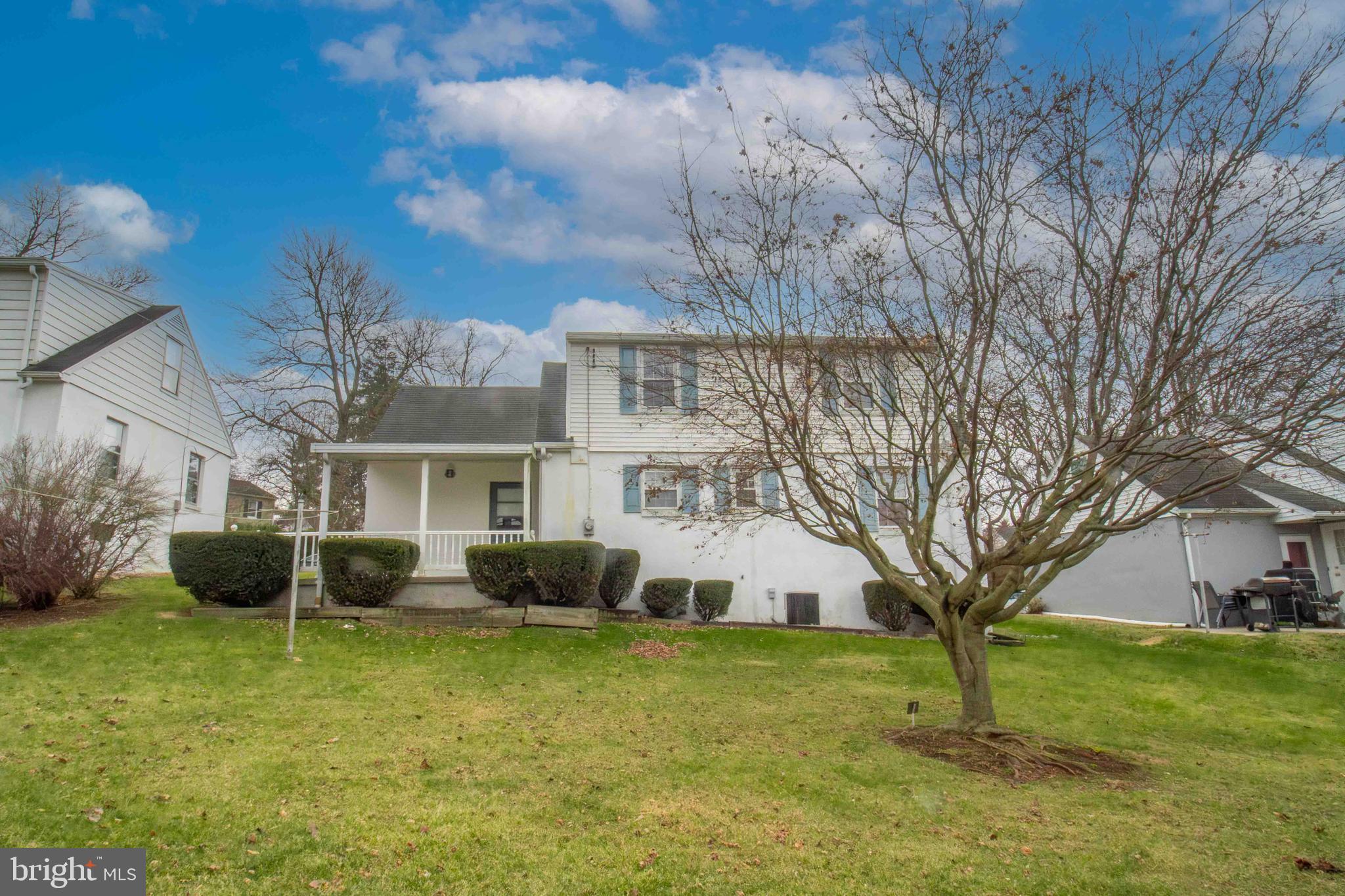 9 Ridgeway Drive York, PA 17404 - Photo 43 of 45 Gallery Image 43