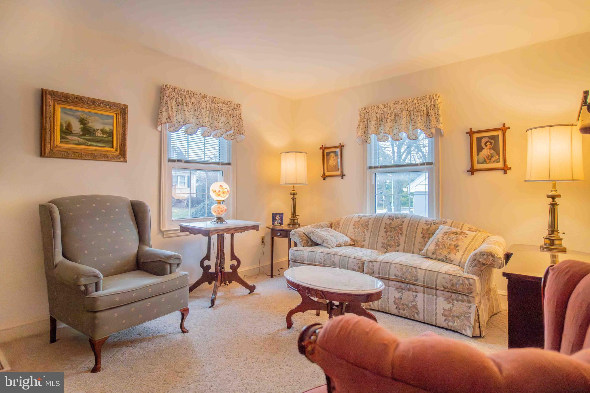 9 Ridgeway Drive York, PA 17404 - Photo 8 of 45 Gallery Image 8