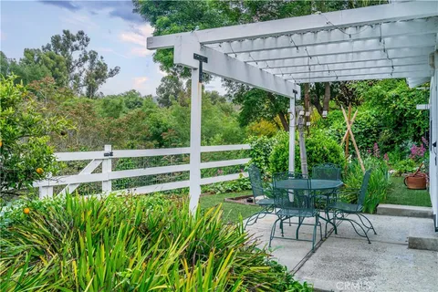 $3,675,000 | 9 Middleridge Lane North, Rolling Hills, CA 90274