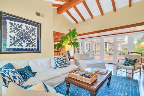 $3,675,000 | 9 Middleridge Lane North, Rolling Hills, CA 90274