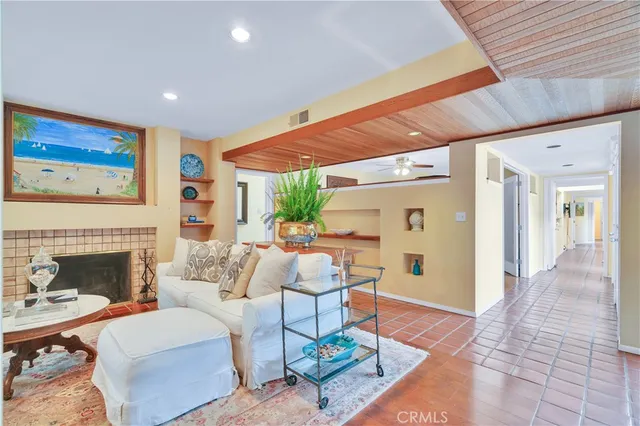 $3,675,000 | 9 Middleridge Lane North, Rolling Hills, CA 90274