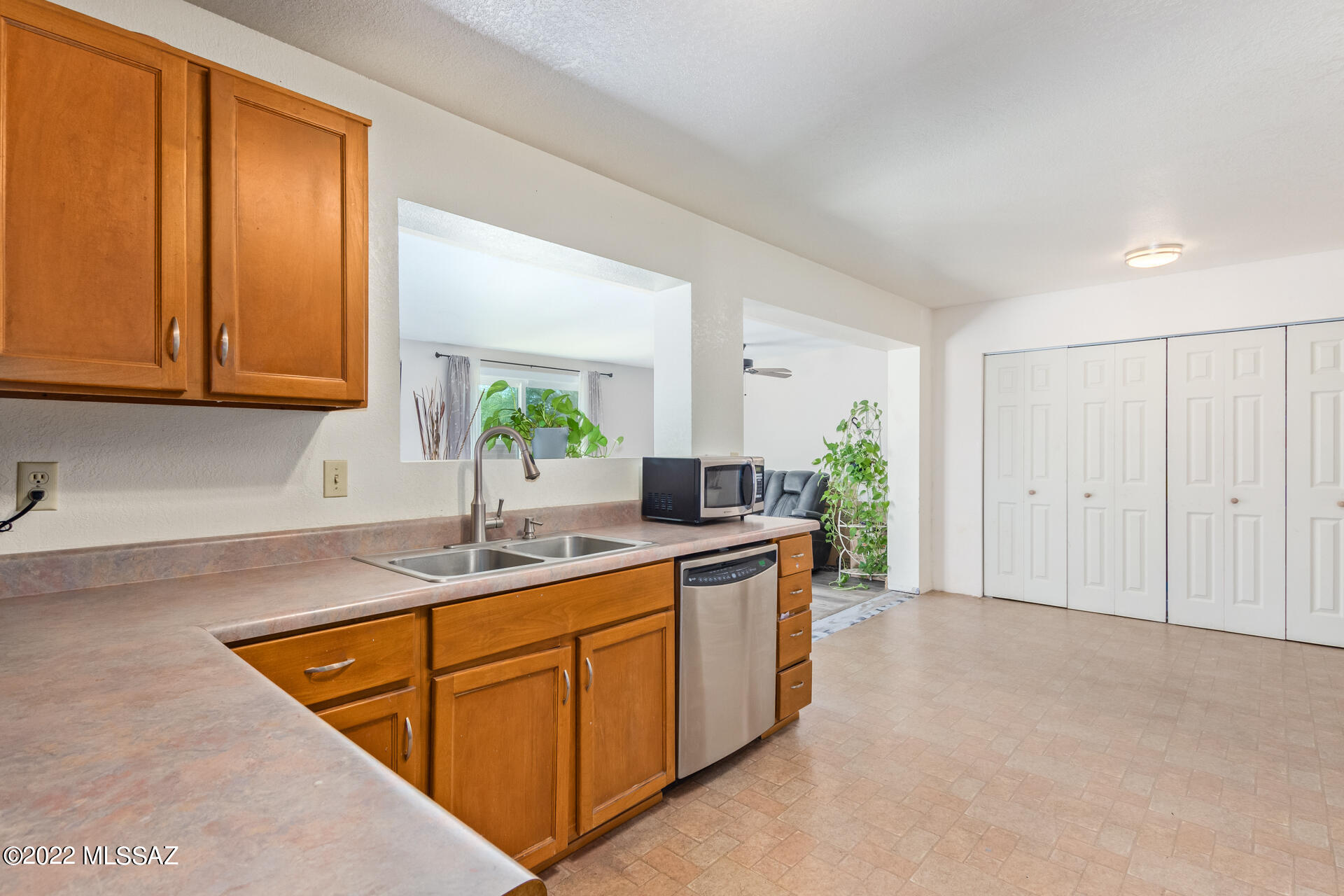 3771 West Raintree Drive Tucson, AZ 85741 - Photo 13 of 29