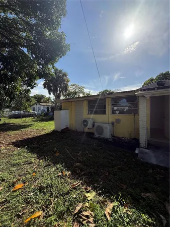 $1,550 | 1101 North 58th Avenue, Unit 14, Hollywood, FL 33021