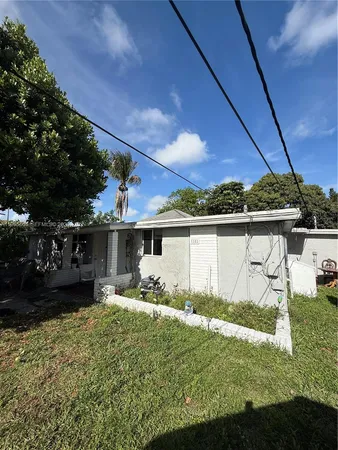 $1,550 | 1101 North 58th Avenue, Unit 14, Hollywood, FL 33021