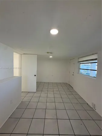 $1,550 | 1101 North 58th Avenue, Unit 14, Hollywood, FL 33021