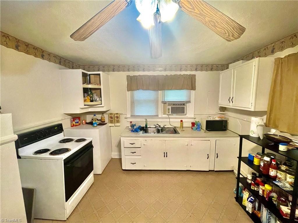 1103 Pershing Street High Point, NC 27260 - Photo 7 of 10 Gallery Image 7