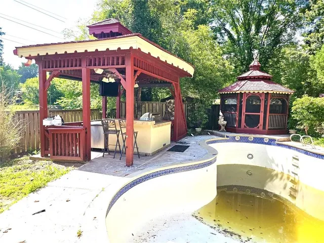 a house view with a sitting space